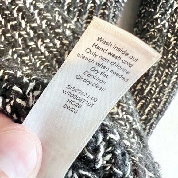 Athleta Sierra Crewneck Sweater XS Black Marl Relaxed Wool Blend - Picture 5 of 8